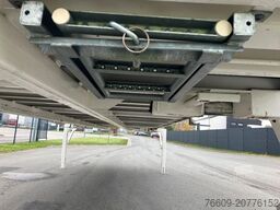 KRONE Wechselbrücke Koffer