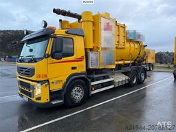 Volvo FM 6x2 supersuction w/ Disab body 1 owner car
