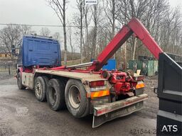 Scania R164 580 8x2 tridem hook truck