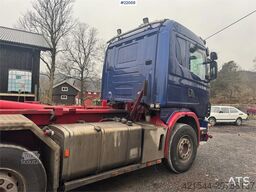 Scania R164 580 8x2 tridem hook truck