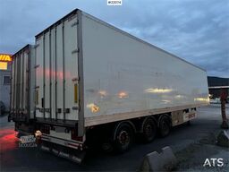 Limetec semi-trailer with full side opening.