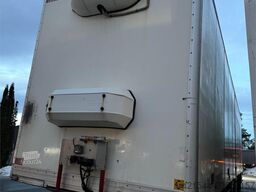 Limetec semi-trailer with full side opening.