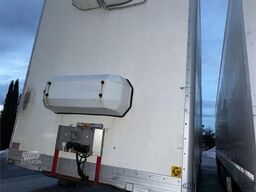 Limetec semi-trailer with full side opening.