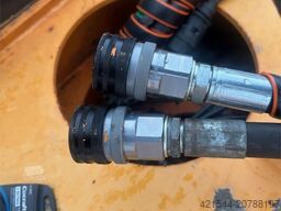 Schmidt folding wing snow plough