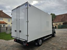 Iveco Daily 35S18HA8 Automatik 3.0 Koffer 4,2 M. LED