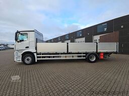 MERCEDES-BENZ Actros 1845