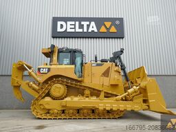 Caterpillar D8T