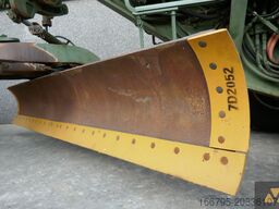 Caterpillar 130G Ex-army