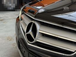 MERCEDES-BENZ E 220 CDI Cabrio BlueEfficiency