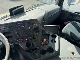 MERCEDES-BENZ Arocs 2643 K 6x4 Schwarzmüller 3.S.Kipper