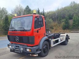 Camion scarrabile MERCEDES-BENZ SK 1729/V8/Abroller/erwehr/40TKM/TÜV/Knick