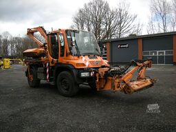 Mercedes-Benz Unimog U400