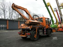 Mercedes-Benz Unimog U400