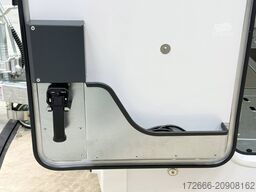 Brian James Trailer RACE SPORT 341-5521-35-2-12-W 550X210X196CM 3500KG GESCHLOSSENER AUTOTRAILER | WEISS