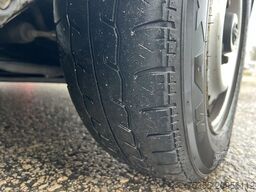 NISSAN NV200 Pro Hecktüren 180° Schiebetür rechts