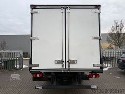 MERCEDES-BENZ Atego 821 L Kühlkoffer/ThermoKing V500/Klima