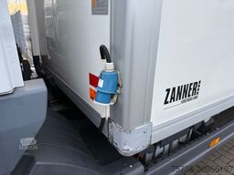 MERCEDES-BENZ Atego 821 L Kühlkoffer/ThermoKing V500/Klima