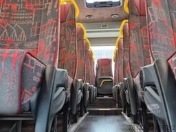MERCEDES-BENZ 30 Sitzer Schul- Transferbus 519 Vorlauffahrzeug