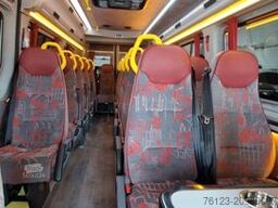 MAN TGE 22 Sitze GSR2 COC Lagerfahrzeug Stock