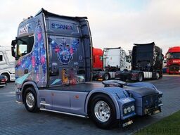SCANIA S 580 / V8 / ORGINALNA EDYCJA LIMITED / NR 010 /