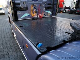 SCANIA S 580 / V8 / ORGINALNA EDYCJA LIMITED / NR 010 /