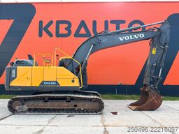 Volvo EC 220 EL 3D / CENTRAL LUBRICATION / AC / AUXIL...