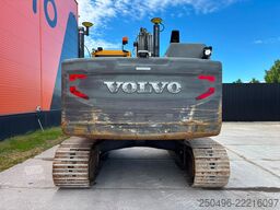 Volvo EC 220 EL 3D / CENTRAL LUBRICATION / AC / AUXIL...