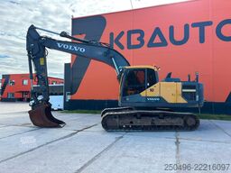 Volvo EC 220 EL 3D / CENTRAL LUBRICATION / AC / AUXIL...