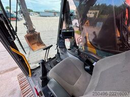 Volvo EC 220 EL 3D / CENTRAL LUBRICATION / AC / AUXIL...