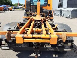 LINDNER Unitrac 112 LDrive Abroller