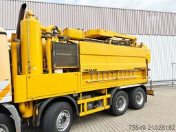 Mercedes-Benz Actros 3243 K 8x4/4 Actros 3243 K 8x4/4, Müller Saug- und Spülwagen ca. 17m³, Rechtslenker