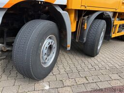 Mercedes-Benz Actros 3243 K 8x4/4 Actros 3243 K 8x4/4, Müller Saug- und Spülwagen ca. 17m³, Rechtslenker