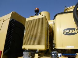 Renault D 26 Wide 6x2 vacuum tank 11 m3