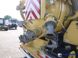 Renault D 26 Wide 6x2 vacuum tank 11 m3