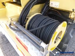 Renault D 26 Wide 6x2 vacuum tank 11 m3