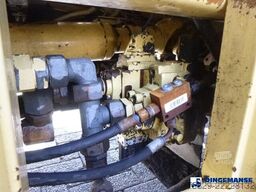 Renault D 26 Wide 6x2 vacuum tank 11 m3