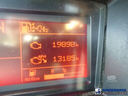 Renault D 26 Wide 6x2 vacuum tank 11 m3