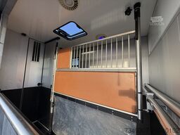 RENAULT MASTER PAARDENWAGEN | HORSETRUCK | ROELOFSEN | ...