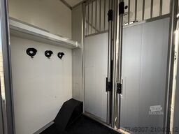 RENAULT MASTER PAARDENWAGEN | HORSETRUCK | TVW | STALLI...