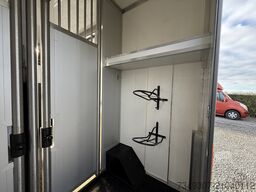 RENAULT MASTER PAARDENWAGEN | HORSETRUCK | TVW | STALLI...