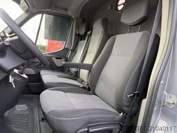 Renault Master PAARDENWAGEN | HORSETRUCK | MTM | STALLI...