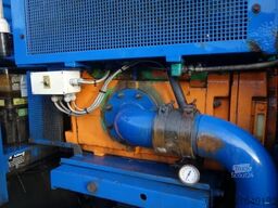 MAN 18-272 MANUAL POMP 6 CIL VACUUM TOILET TRUCK,19...