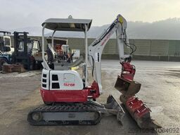 TAKEUCHI TB 215R Powertilt 4xSchaufeln 1610 kg