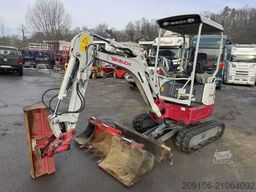 TAKEUCHI TB 215R Powertilt 4xSchaufeln 1610 kg