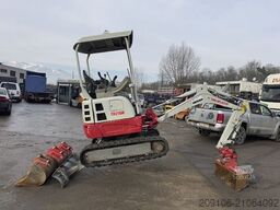 TAKEUCHI TB 215R Powertilt 4xSchaufeln 1610 kg