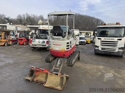 TAKEUCHI TB 215R Powertilt 4xSchaufeln 1610 kg