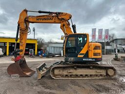 HYUNDAI HX 235 LCR Kettenbagger 87.500 EUR / AC
