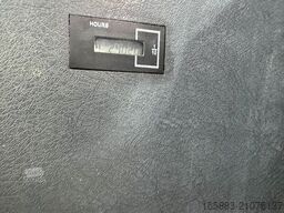 HYUNDAI HX 235 LCR Kettenbagger 87.500 EUR / AC