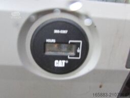 CATERPILLAR 320 FL Kettenbagger 65.000 EUR