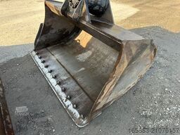 LIEBHERR R 920 LC Kettenbagger 90.000 EUR